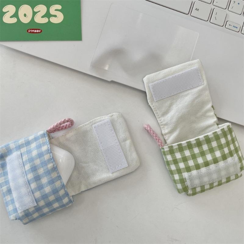 Mini Cute Earphone Protective Cover Earphone Storage Bag Portable Clamshell Soft Shell Bluetooth Earphone Bag