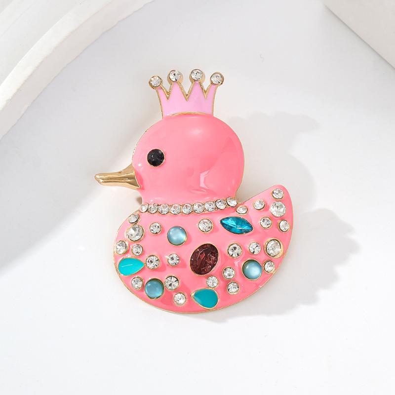 1Pcs Enamel Animal Brooch Lovely Wear Crown Duck Brooches For Women'S Clothes Backpack Pins Gifts