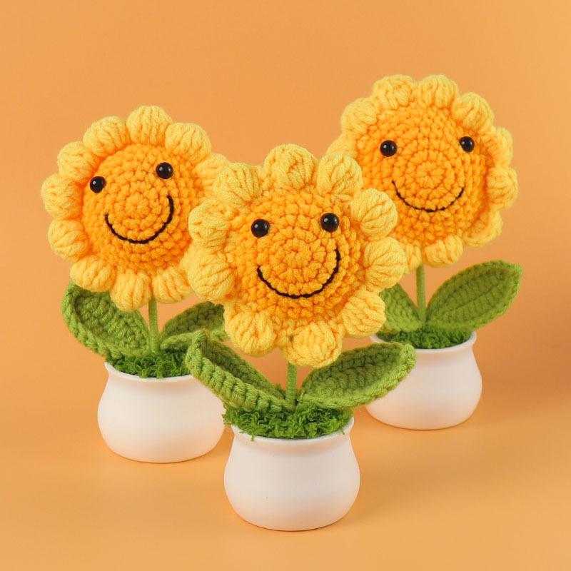 Handmade Crochet Sunflowers Potted Stuffed Plants Finished Woven Bouquet Home Desktop Decor Christmas Graduation Gifts