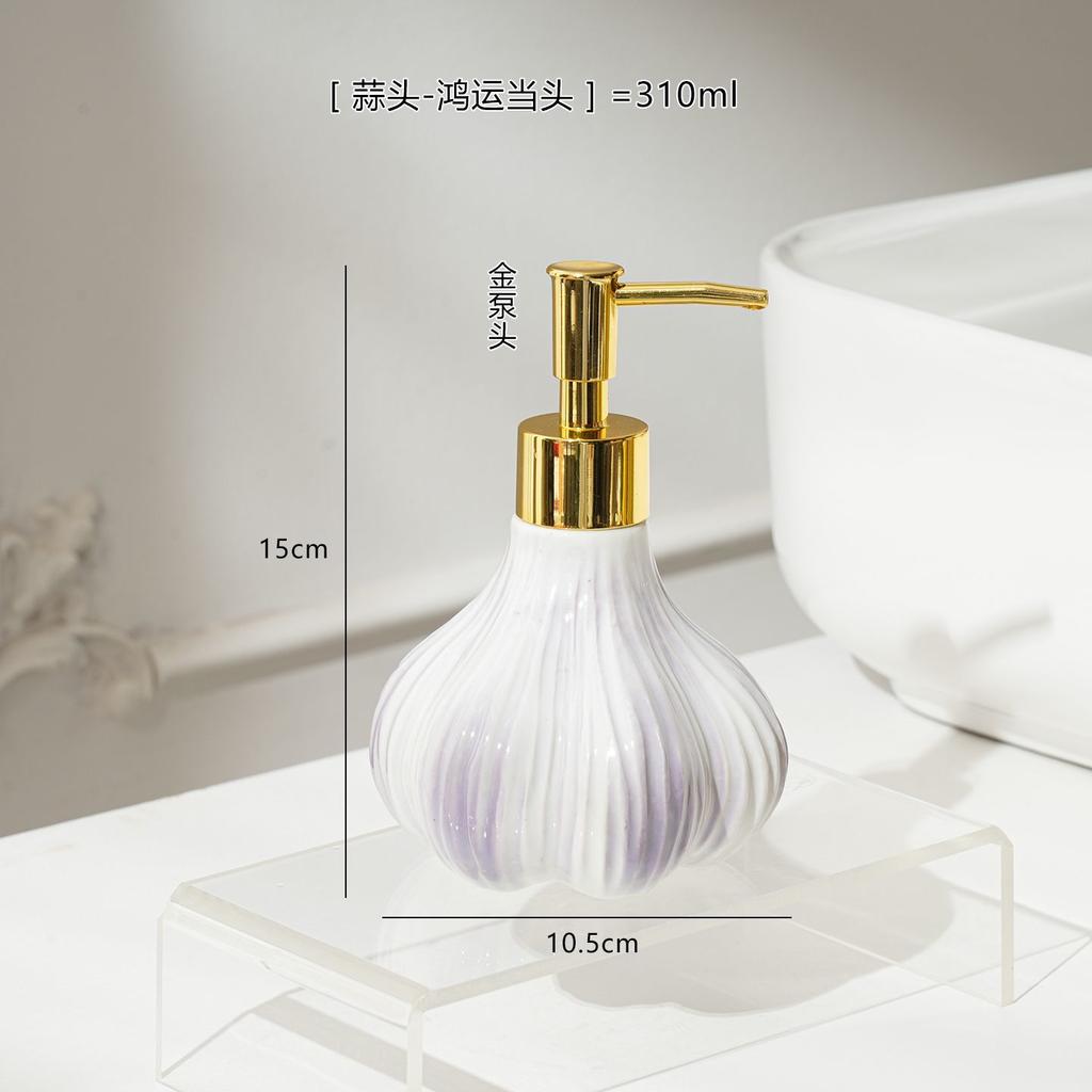 Creative Ceramic Lotion Bottle Hand Soap Hotel Bathroom Shower Gel Shampoo Dispenser Cartoon Strawberry Soap Dispenser Bathroom