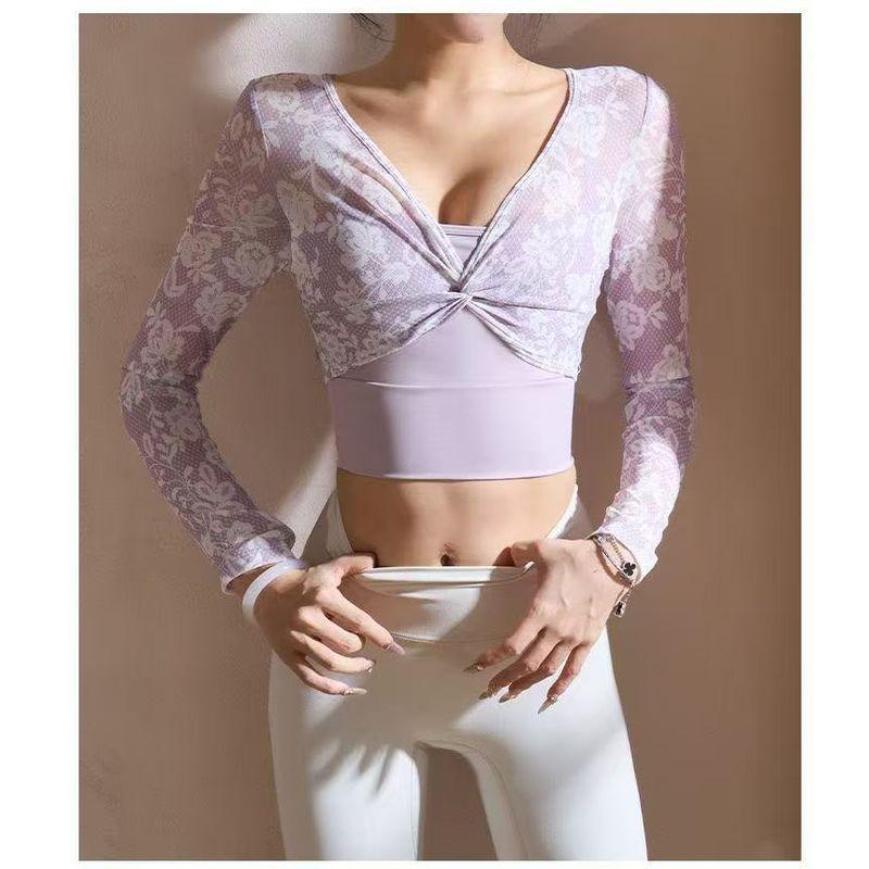 

Yoga Clothes with Chest Pad Long Sleeves T-shirt Women s Quick-Drying Breathable Running Top Pilates Training Workout Blouse Purple S