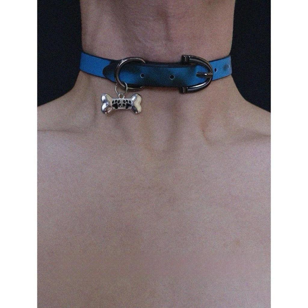 Şık Baharatlı Kız Deri Çan Gerdanlık Kolye – Eşsiz Azınlık Tasarımı