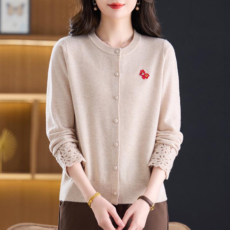 Women's Plus Size Wool Cardigan: Button-Down, Round Neck, Loose Short Style for Autumn/Winter
