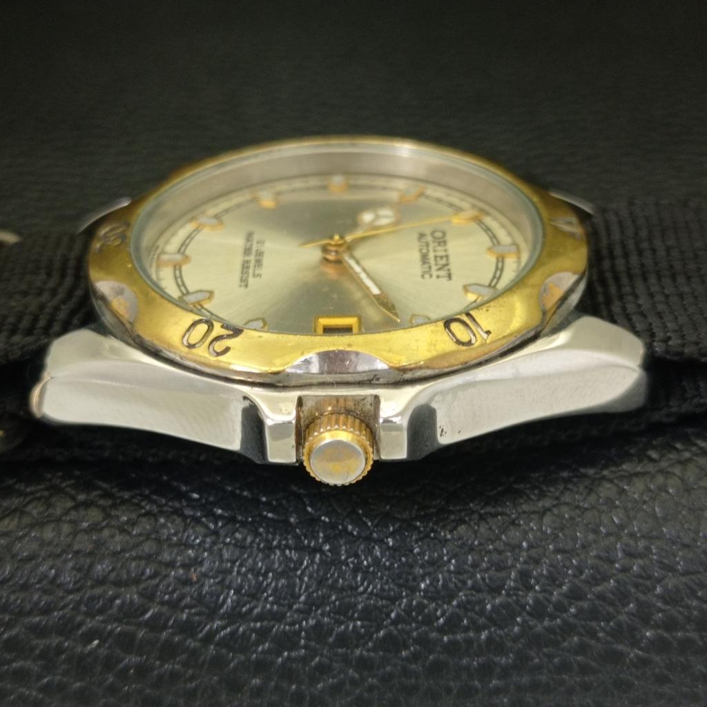 AUTOMATIC VINTAGE ORIENT 46943 JAPAN MENS ORIGINAL DIAL WATCH a703406-1 R213c-a703406