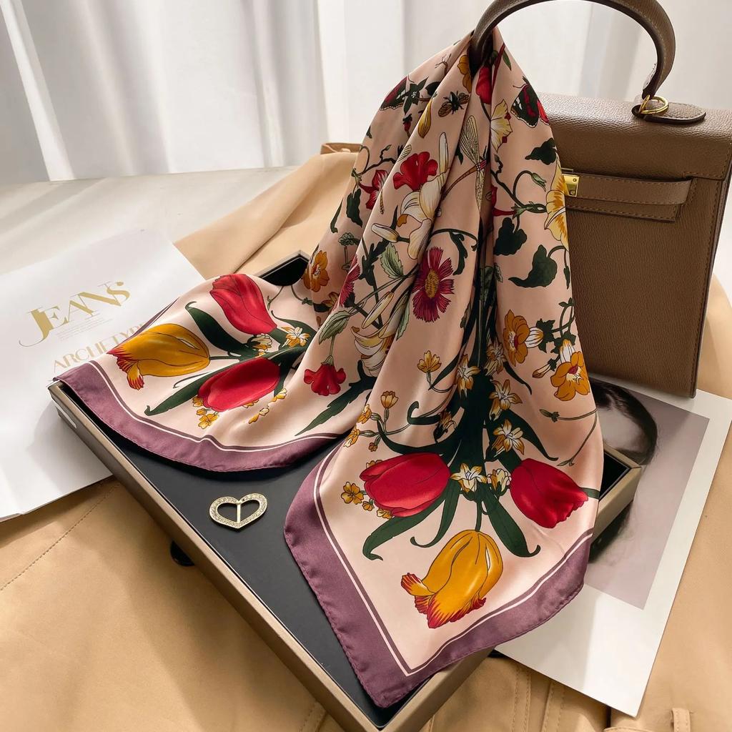 Silk Square Scarf Women 100% Real Luxury Brand Horse Print Neckerchief Female Hair Hand Bag Wrist Foualrd Scarves Bandana