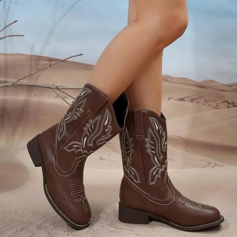 Women Boots  New Autumn Winter Western Cowboy Boots Women Fashion Embroidered Outdoor Casual Shoes for Women Botas De Mujer