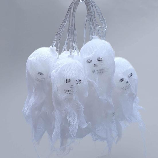 Halloween Skull String Lights Multicolor Skull Shaped LED Lights Waterproof Decorative String Lights for Festivals Anniversary Makeup Parties