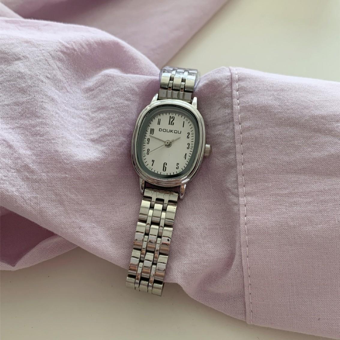 Doukou Oval Digital Scale Watch Women S Small Steel Belt Quartz Women S Watch Supply