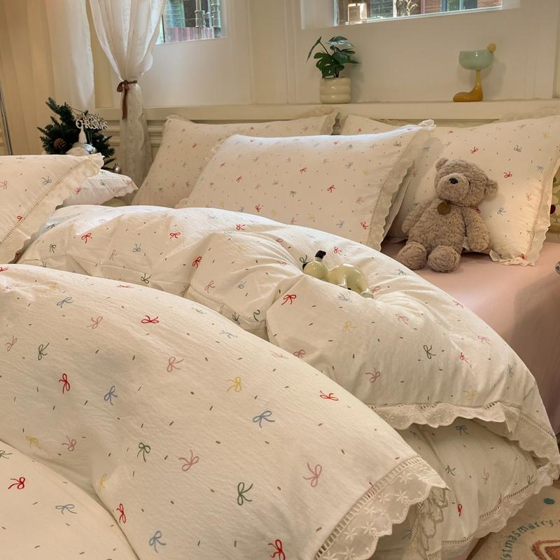 INS Korean Style Bedding Sets 2025 New Cotton Wrinkled Double-Layer Yarn Lace Bedding Sets Plaid Christmas Decor Gift Home Decor