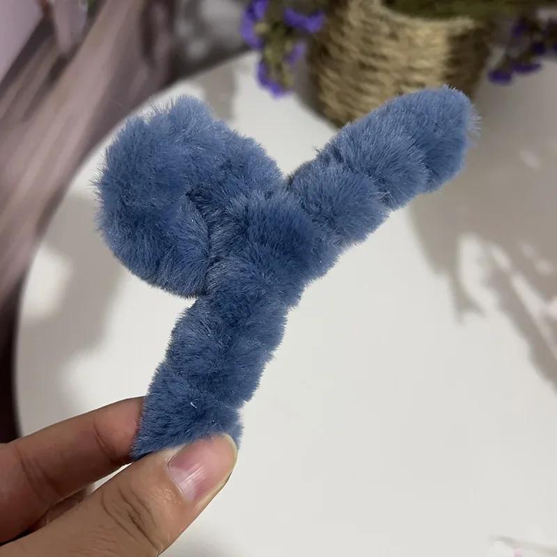Fluffy Plush Faux Fur Big Crab Hair Claw Clips Women Girls Winter Ponytail Holder Hair Barrettes Clamps Hair Accessories Cheap