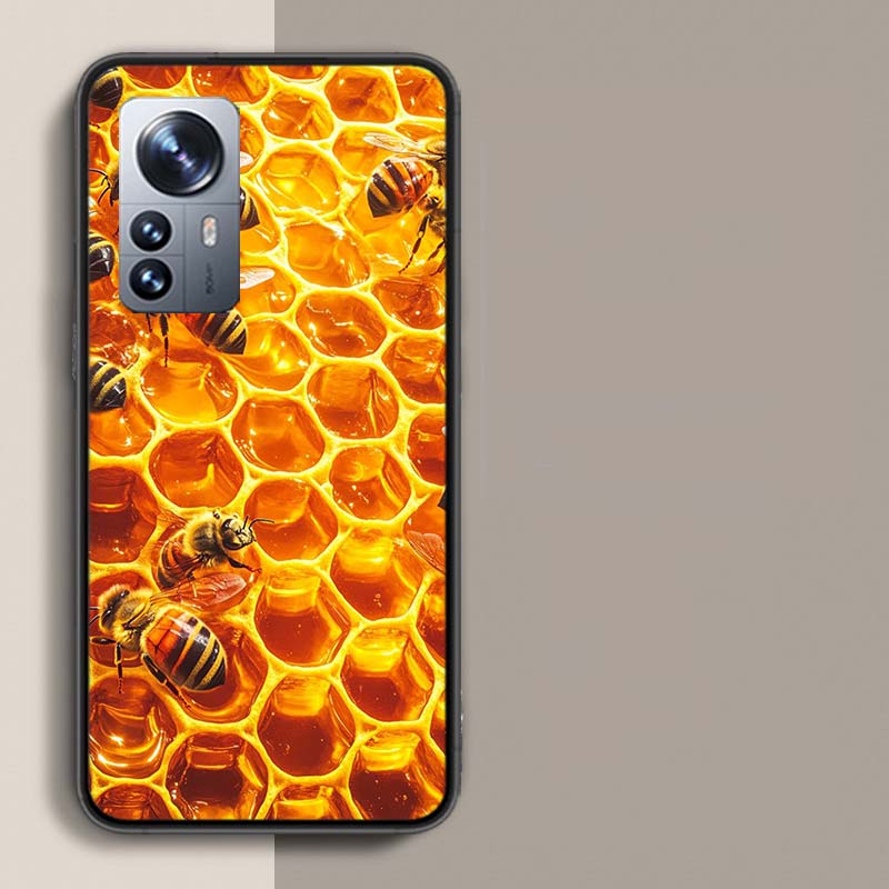 Bees and Honey in the Honeycomb Phone Case For Redmi Note 13 Pro Plus 14 Pro+ 12S 12 11S 11T 11E 11 10S 10 9S 9 Xiaomi Capa TPU