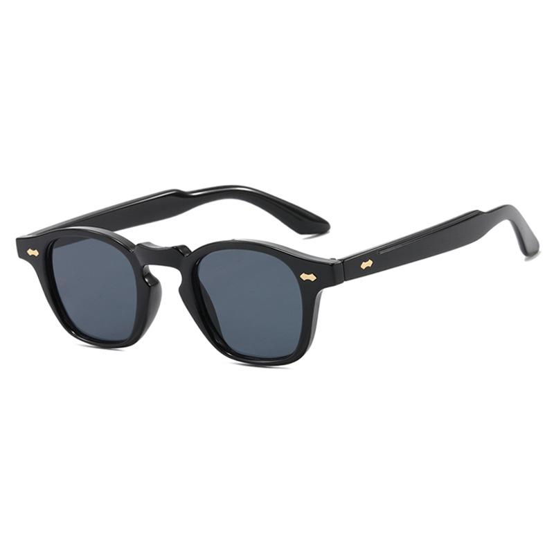 New Classic Vintage Sunglasses Men Small Square Retro Punk Ocean Color Sun Glasses Gradient Clear Lens Driving Uv400 Eyewear