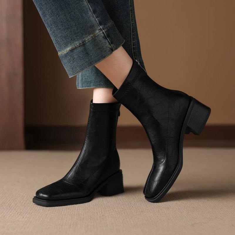 New Korean Version Leather Women's Medium Boots Rear Zipper Large Size Women's Boots Round Head Square Heel Comfortable Rubber Sole Martin Boots