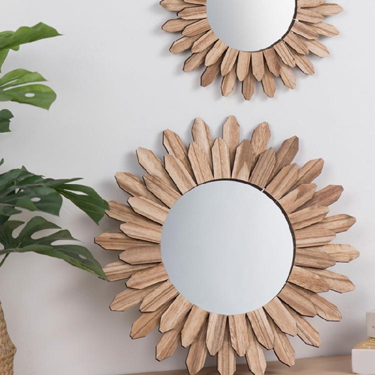 Sun Shape Wooden Round Mirrored Innovative Decors Makeup Mirrored Wall Mirrored
