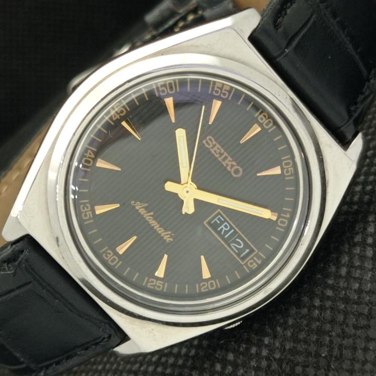 

Б/У ВИНТАЖНЫЕ ЧАСЫ SEIKO AUTOMATIC 7009A ЯПОНИЯ МУЖСКИЕ D/D ЧЕРНЫЕ 608h-a316694-9 SKU608h-a316694
