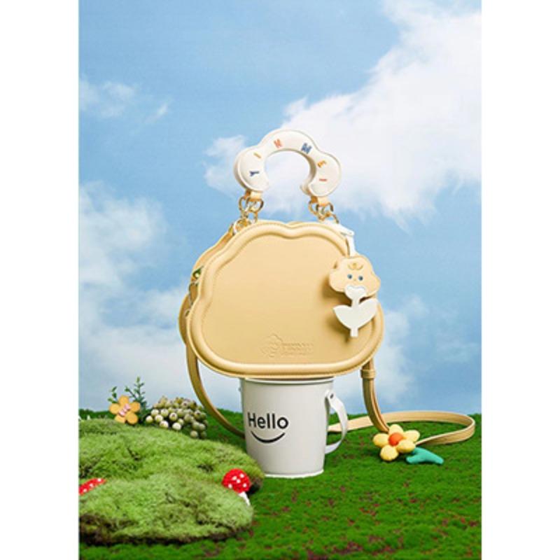 

Niche cream cloud bag female Japanese and Korean girl cute handbag simple and versatile single shoulder messenger female bag жовтий
