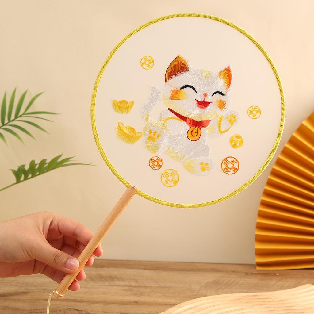 Chinesischer doppelseitig bestickter Glückskatzen-Fächer für Qipao und Hanfu Fotografie