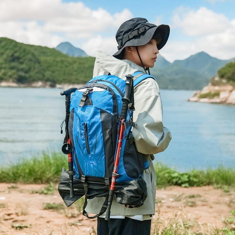 

Lisen Outdoor Travel Backpack
