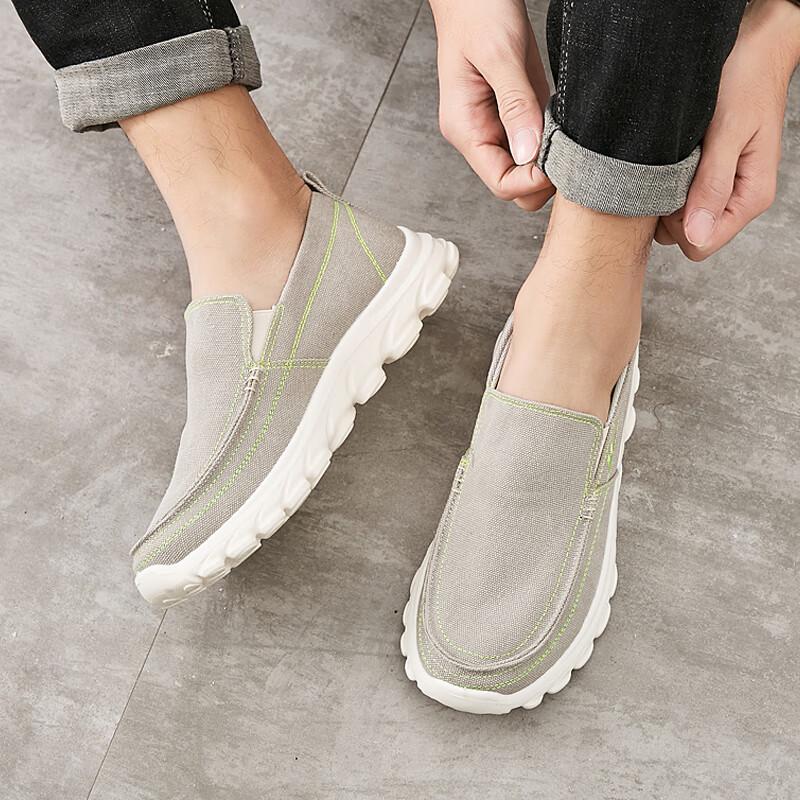 Warrior Men s Slip-On Canvas Casual Shoes 41