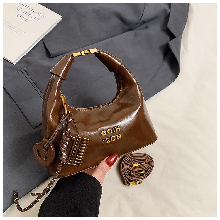 Simple and Fashionable Shoulder Bag Women's Autumn and Winter New Niche Trend High-end Casual Versatile Messenger Bag