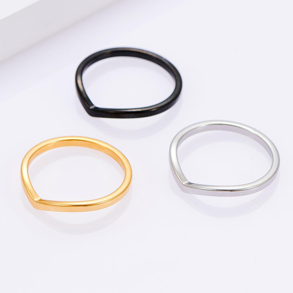 Minimalist Stainless Steel Heart Shape Ring for Women Men Gold and Silver Circlet Wedding Band Jewelry Accessories Gift