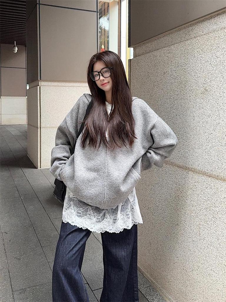 Korean Style Lace Crochet Patchwork Long Sleeve T-Shirt for Women - 2025 Spring/Autumn Casual Sweet Base Layer Top
