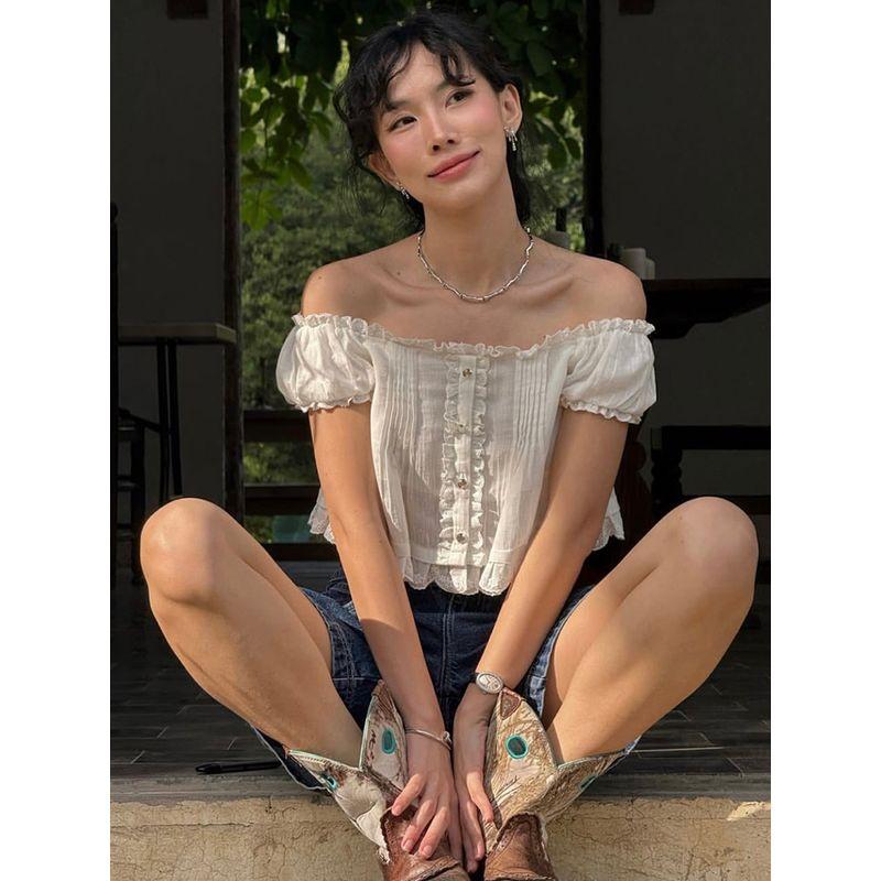 Linai Chronicle Mitr Niche First Love White Lace Wooden Ear Patchwork Pleat off-Shoulder Shirts Top