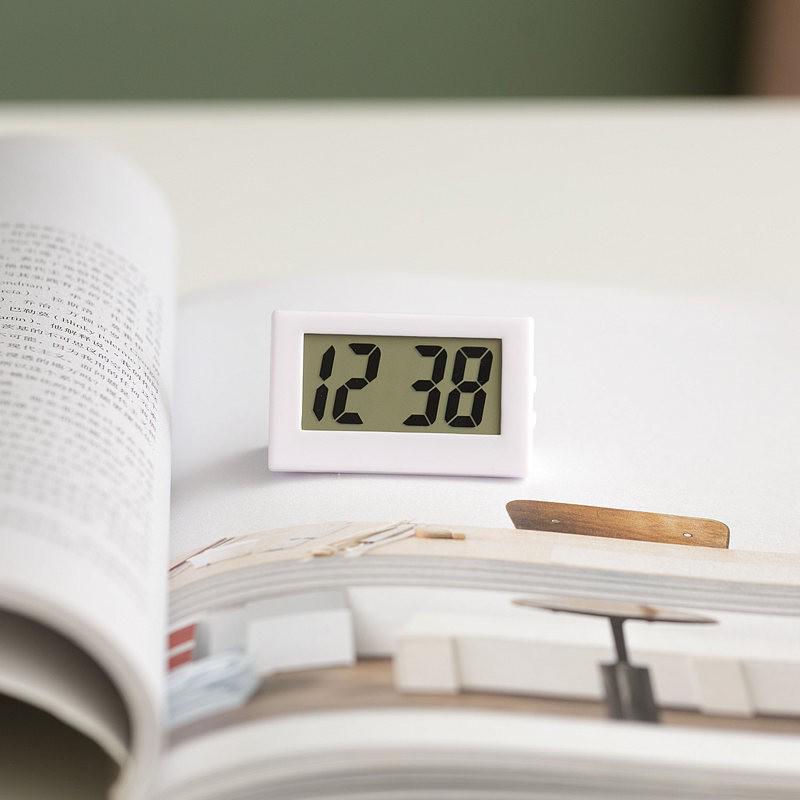 Compact Mini Student Desk Clock - Cute, Portable, and Simple
