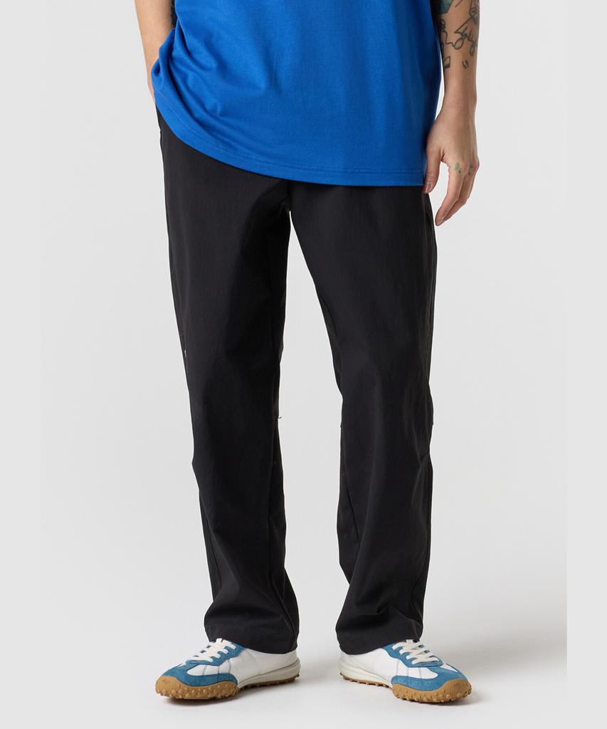 UMBRO Casual Stretch Tapered Pants Black Ur123Cpt13 (B Type)