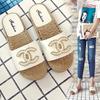 Fashion Women Pearl Plastic Summer Slippers Sandals With Timeless Design For Beach Days