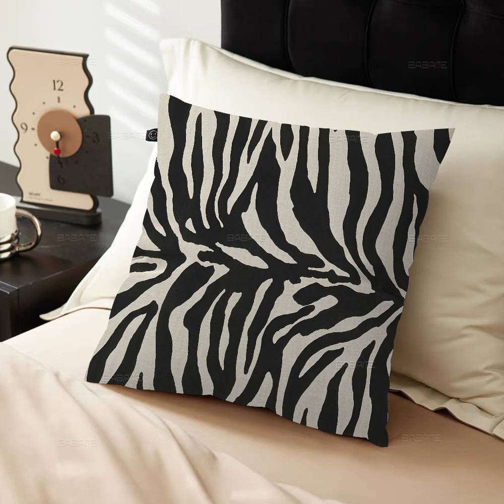 Black White Print Zebra Pillow Anime Pillow Sofa Bed Head Pillow Cover Cushion Cover 45X45 Cm Fashion
