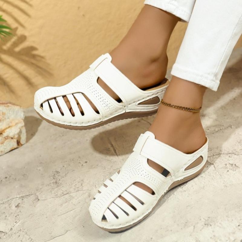 Fashion 2025 New Ladies Shoes Closed Toe Women's Slippers Fashion Hollow Out Outdoor Casual Summer Plus Size Comfortable Slippers Women