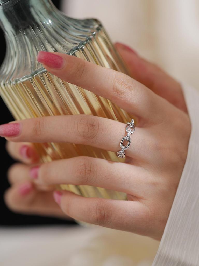 Trendy European & American Micro-Paved Hip-Hop Cuban Chain Ring for Women