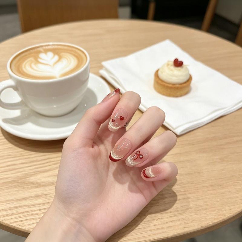 Glue-Free False Nails Short Square-Shaped 16Mm Nails Bows And Hearts Pattern Cat-Eye Decoration