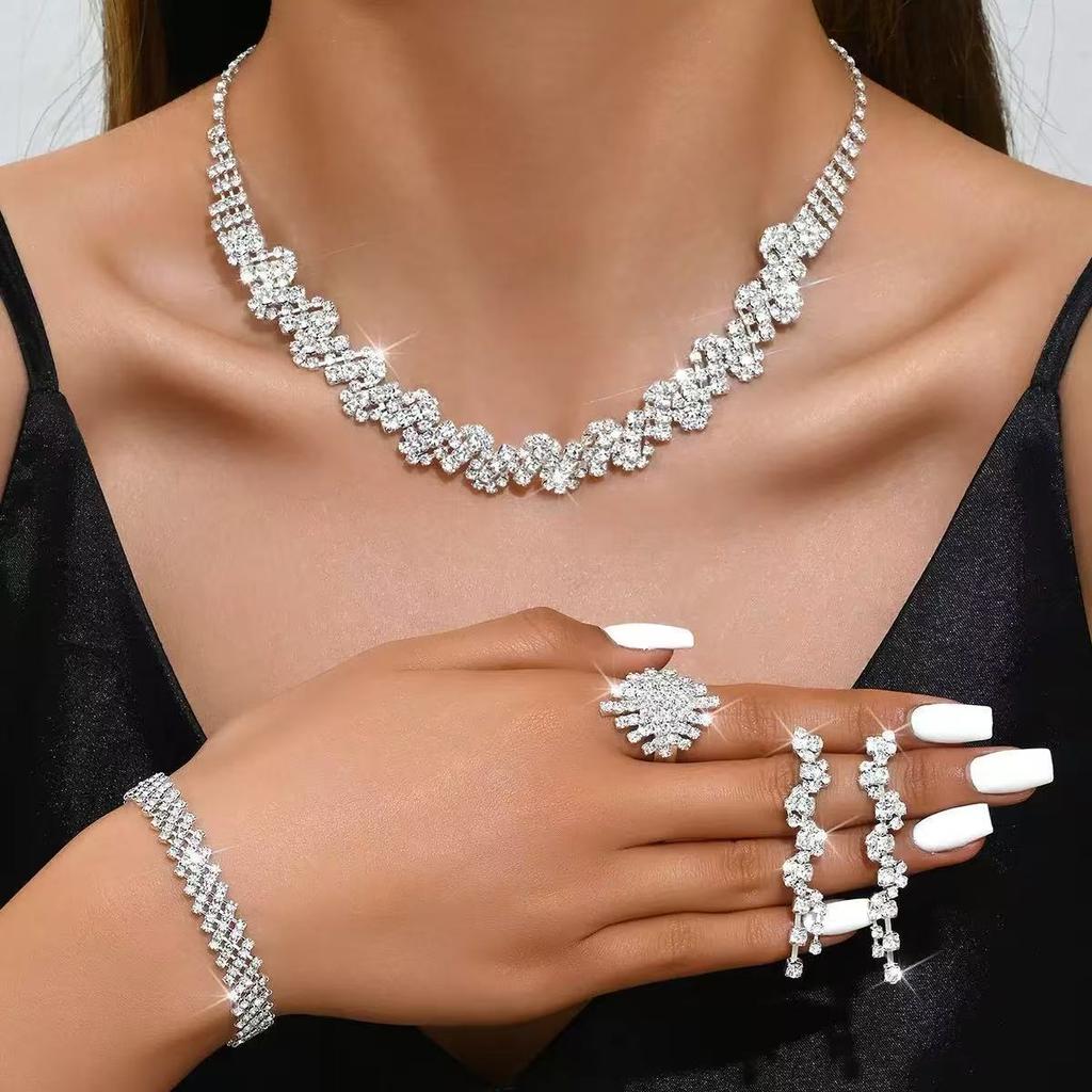 Fashion Rhinestone Necklace Set 4 - Piece Irregular Shape Minimalist Jewelry for Women Daily Wear