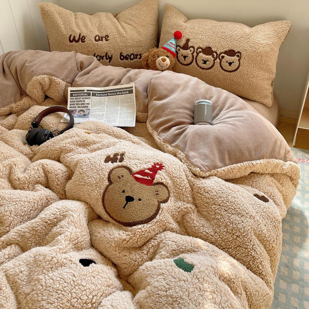 Cozy Kawaii Lambswool Fleece Embroidered Towel 4-Piece Set