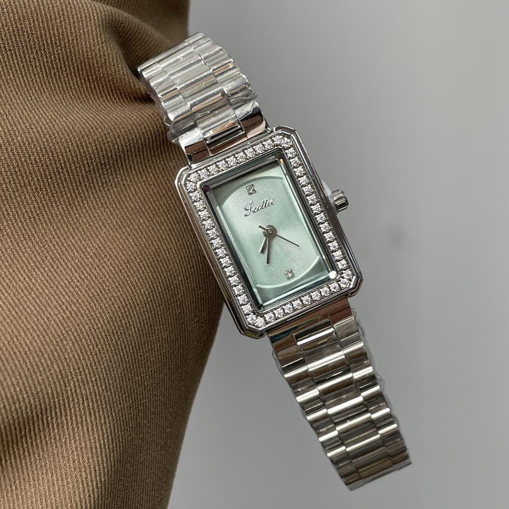 Light luxury silver rectangular watch for women art design women's new high-end fashion watch gift for a woman
