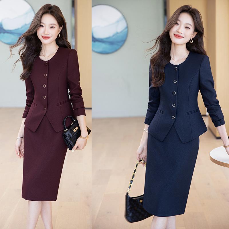 Women's Professional Formal Suit Skirt Set: Elegant Work Apparel for Receptionists