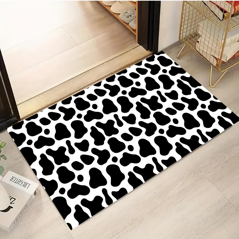 

Cow Print Door Mat – Black & White Dairy Pattern, Farmhouse-Style Entryway Rug for Living Room, Bedroom, Kids’ Room 40x60cm16x24in