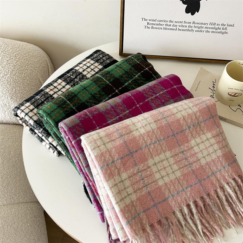 Versatile Imitation Cashmere Tassel Soft And Sticky Plaid Scarf For Women'S Winter Luxury New Fashionable Thickened Warm Shawl