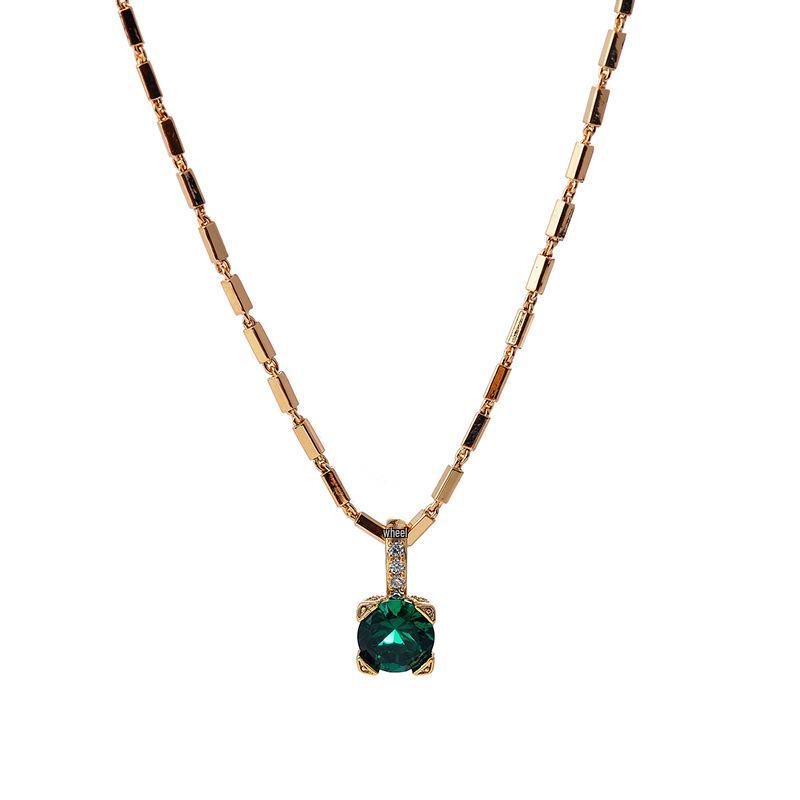 Emerald Pendant Necklace - Japanese & Korean Vintage-Inspired, Versatile Clavicle Design 