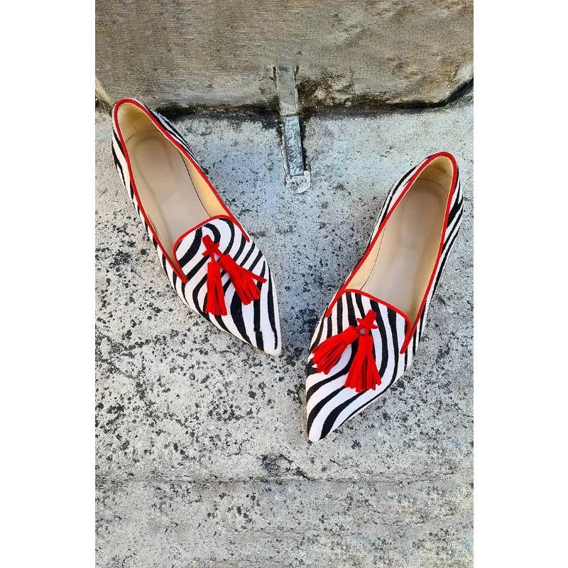 Seasonal new low-heeled pointed cow pattern fringed casual shoes