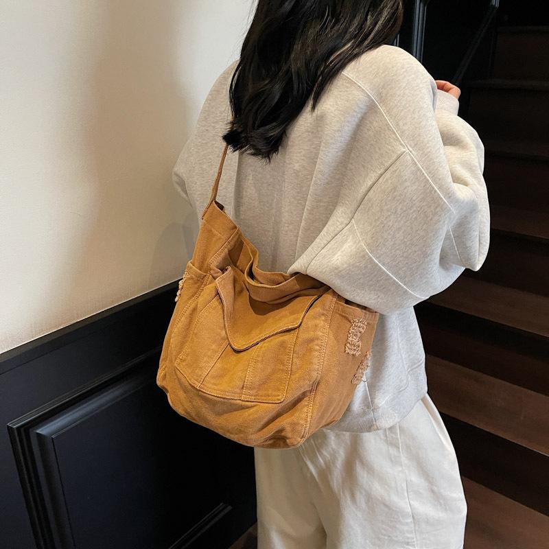 Tote Class Commuter Bag Women's New Trendy Fashion Versatile Shoulder Bag Large Capacity Messenger Bag