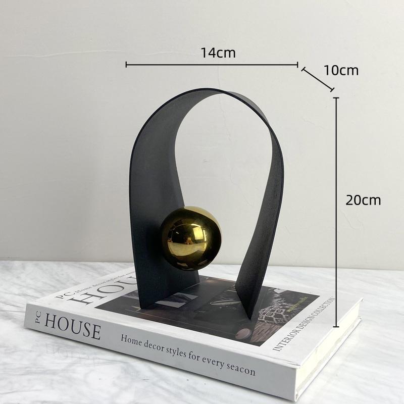 Metal El Sanatları Geometrik Altın Küre Metal Kemerler Yaratıcı Sanat Süsleri Dekoratif Figürler Ev Dekorasyon Aksesuarları