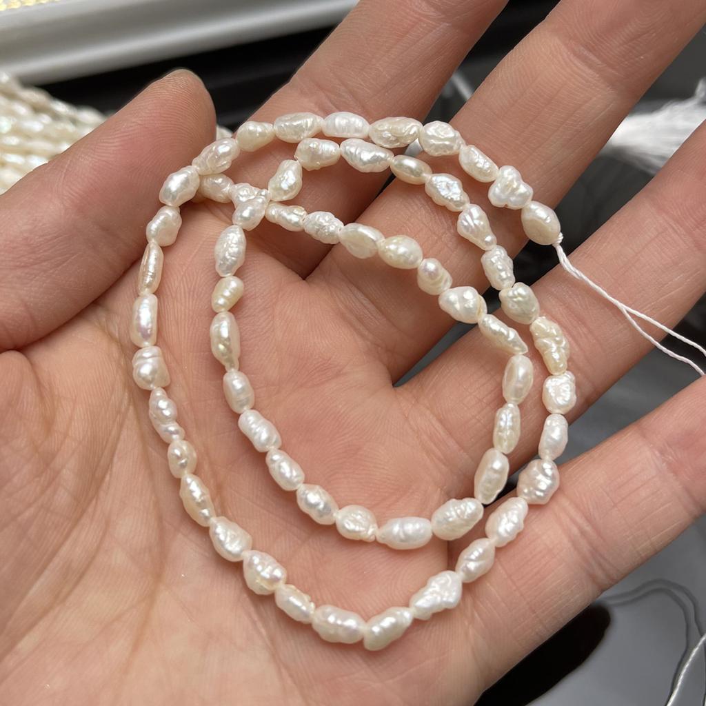 1String, White Natural Freshwater Pearls, Kexu Pearl Beads for Jewelry Making DIY Necklaces, Bracelets Crafts (Beads 4-5mm, Length 36cm)