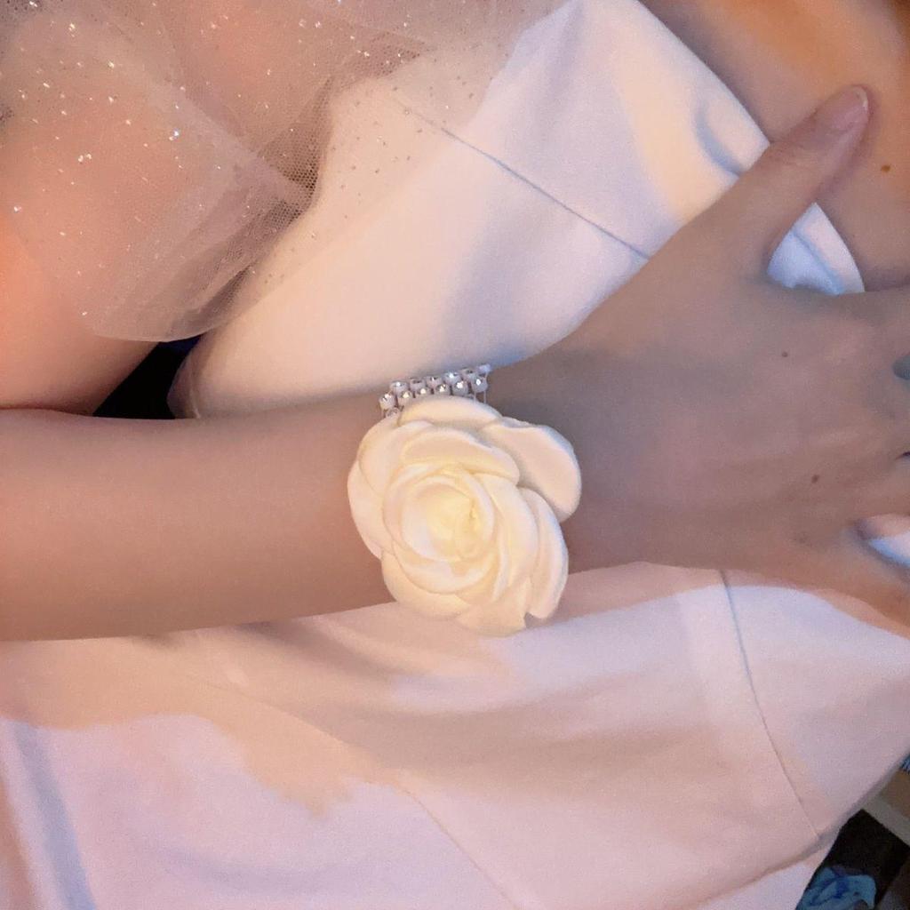 Elegant Multi-Rhinestone Flower Choker Necklace