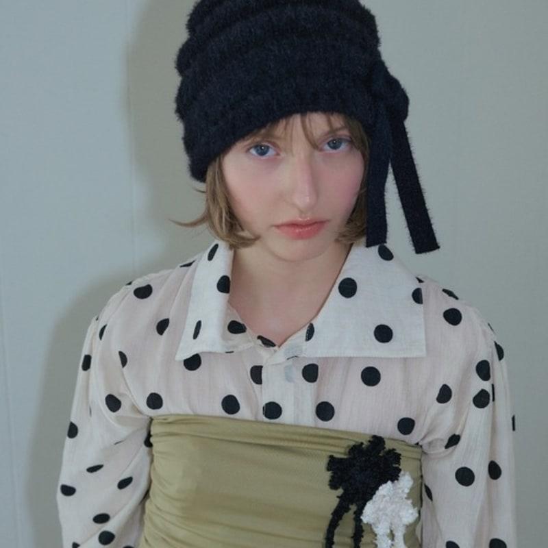 Poesiedame MELLOW BOW BEANIE IN BLACK