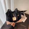 Cute retro polka dot apple contrasting color commuter shoulder bag sweet shoulder tote bag small clear armpit bag