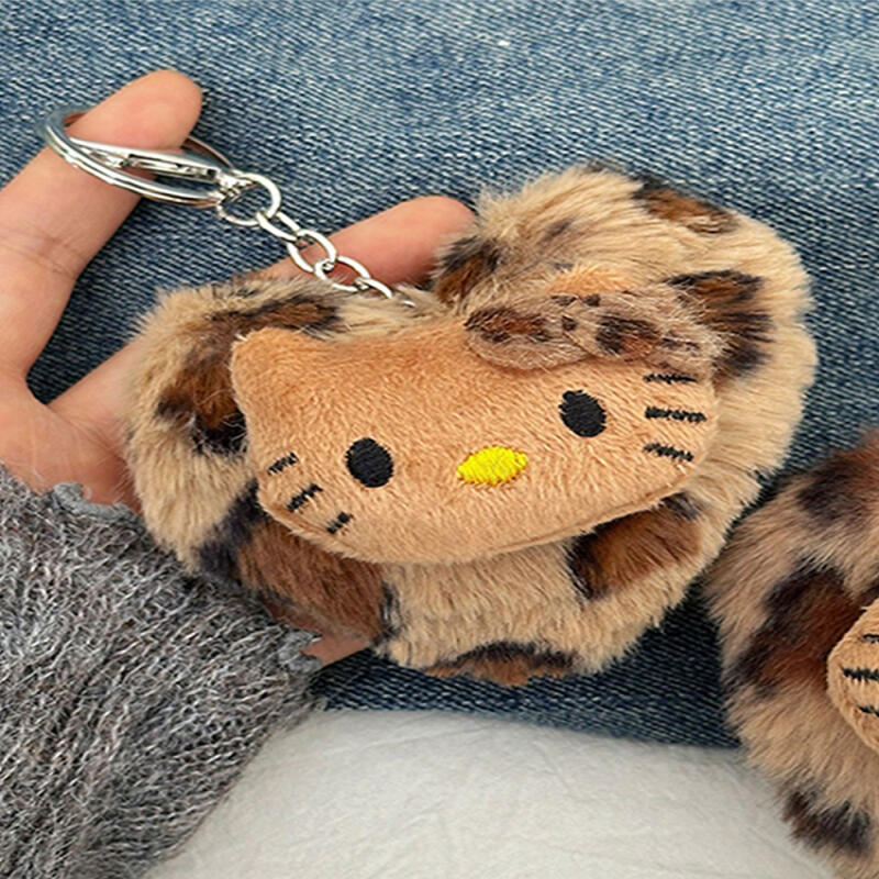 Regene Leopard Hopi Kitty Heart Keychain