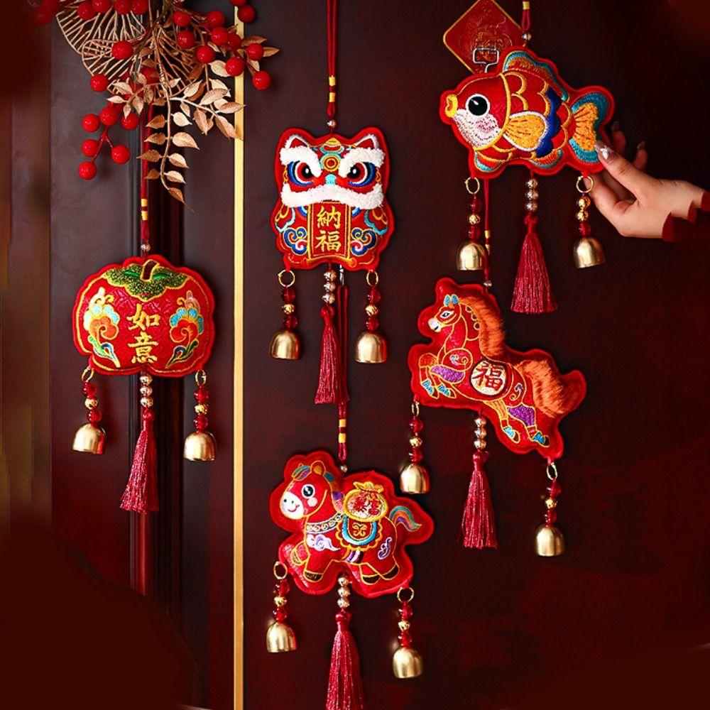 The God of Fortune Horse Pendant Embroidered 2026 Year of The Horse Year of The Horse Hanging Decoration Red Traditional